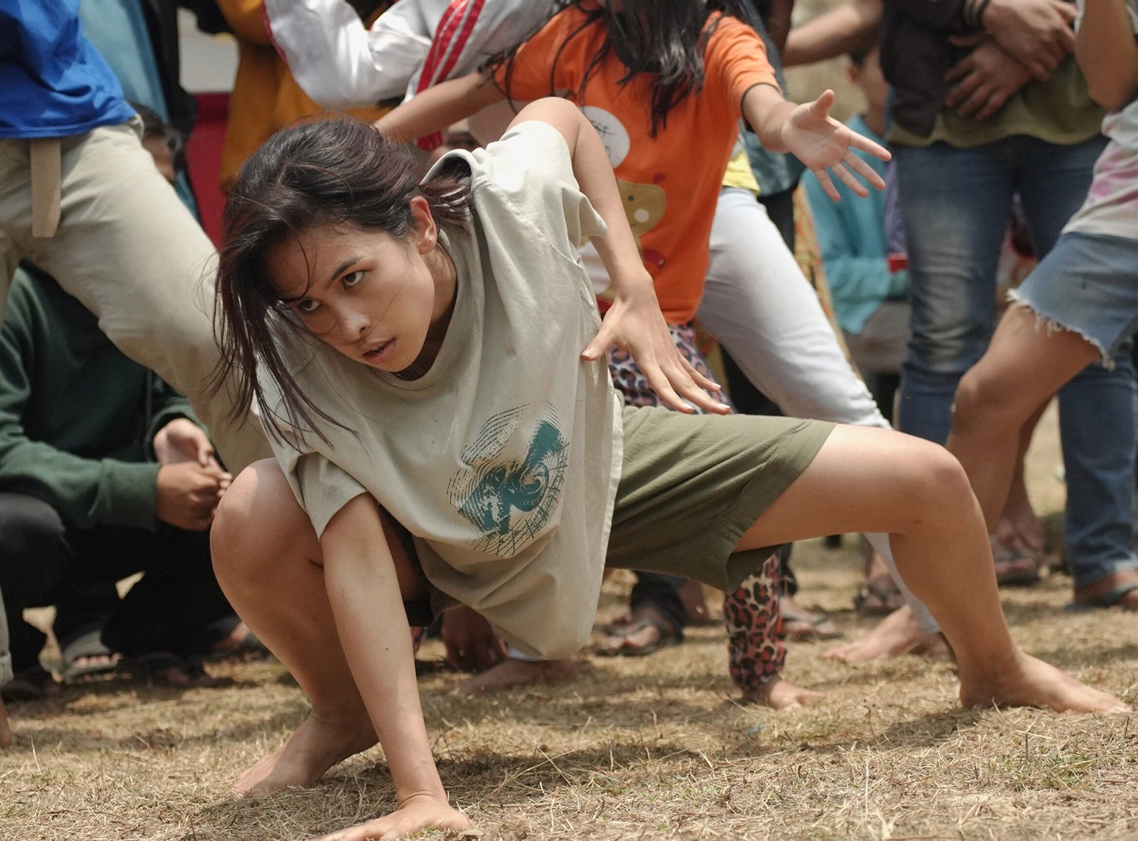 First Look Maudy Ayunda di film Para Perasuk | Instagram @rekatastudio