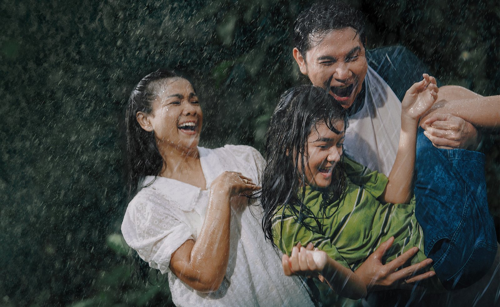 Poster 'Hanya Namamu Dalam Doaku'