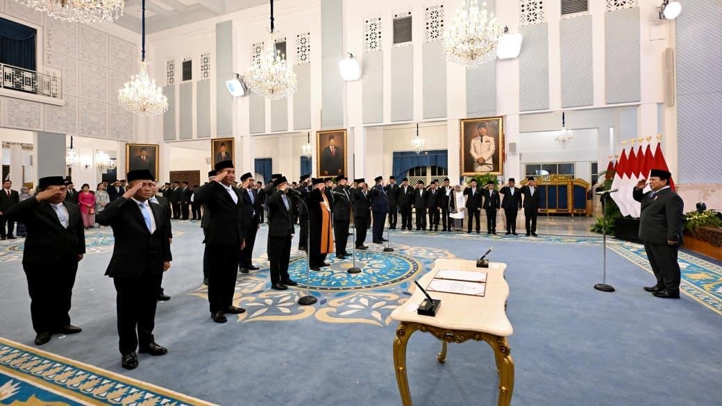 Presiden Prabowo Lantik Sejumlah Kepala dan Wakil Kepala Badan di Istana Negara, Jakarta, Senin (25/08/2025) | dok. Kementerian Sekretariat Negara Republik Indonesia