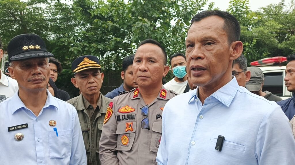 Wakil Bupati Jaro Ade Tinjau Langsung 417 Siswa di Dramaga di Duga Keracunan Makanan Setelah Konsumsi MBG di Puskesmas Cangkurawok Bogor