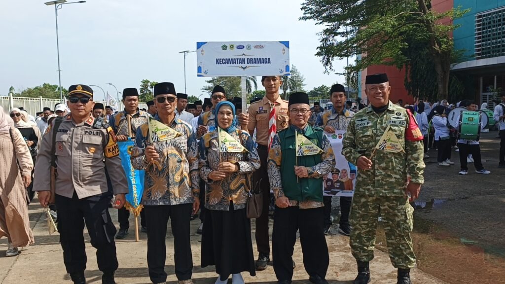 Pawai Ta’aruf MTQ ke-48 Kabupaten Bogor Diikuti Ribuan Peserta dari 40 Kecamatan, Camat Dramaga Atep S Sumaryo Ungkap Target Kafillah Kecamatan Dramaga !